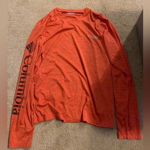 Columbia long sleeve shirt